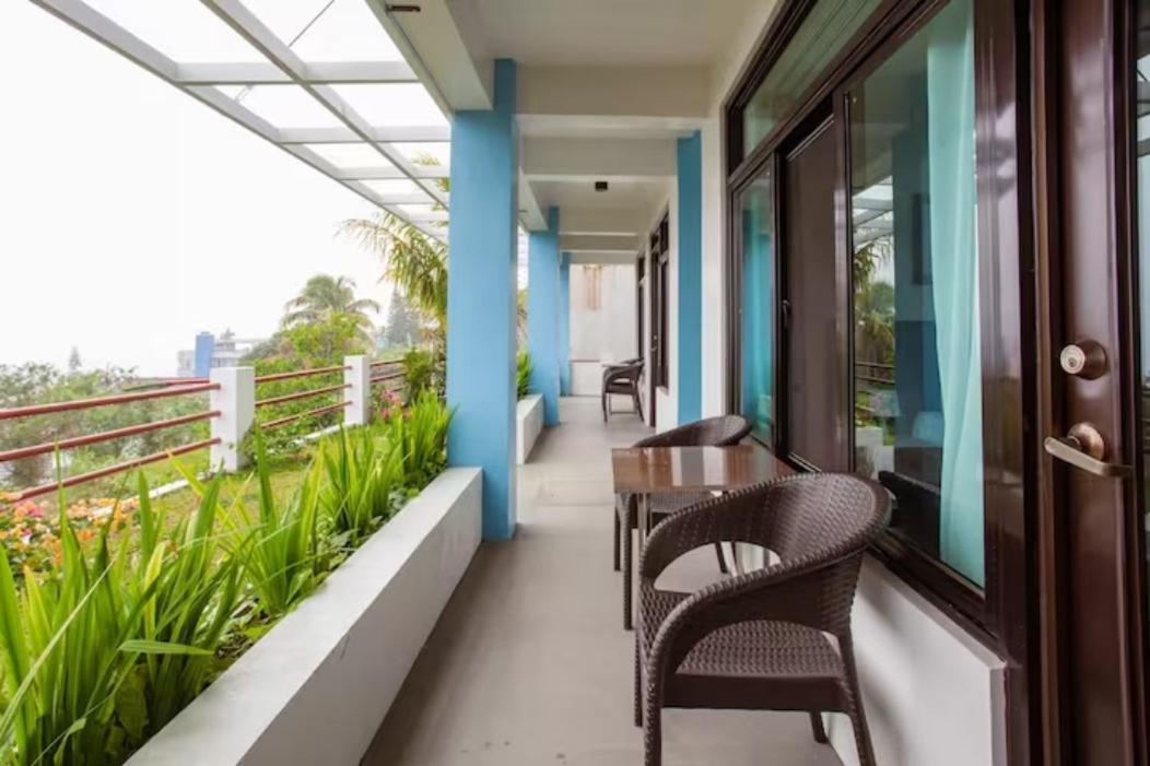 Hotel Casa Noah Tagaytay City Exterior foto