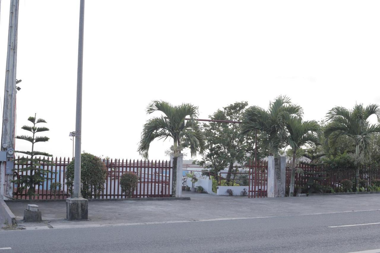 Hotel Casa Noah Tagaytay City Exterior foto
